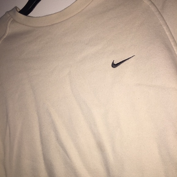 Nike | Sweaters | Vintage Cream Nike Crewneck Size Medium | Poshmark